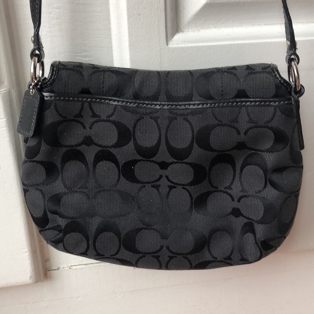Mini Sac à Bandoulière Rouge CHARTER CLUB – Neuf Avec étiquettes